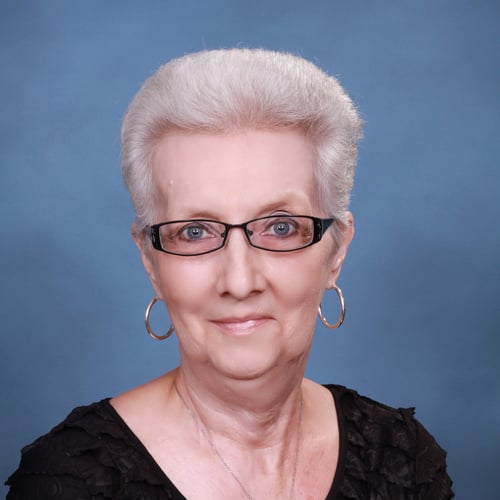 Farmers Insurance - Peggy Lujan